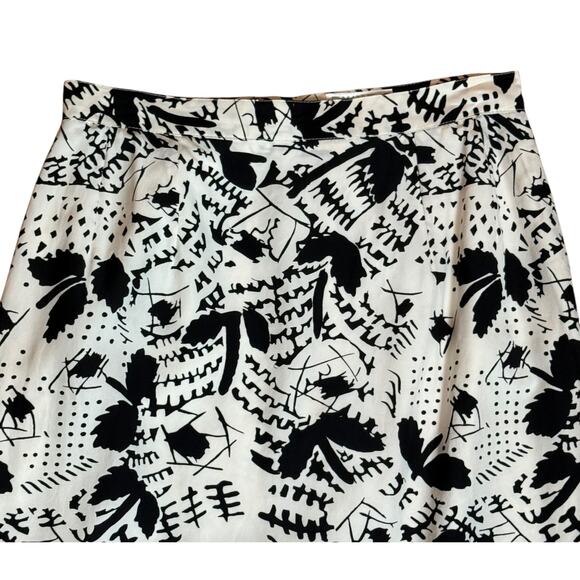 Emmanuelle Khanh Paris Skirt 100% Silk Size 40 Zipper and Buttons Back Closure - Picture 3 of 9